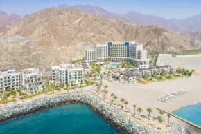 Luxurious apartment at address residences, Fujairah